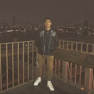 Meet your Posher, Marlon